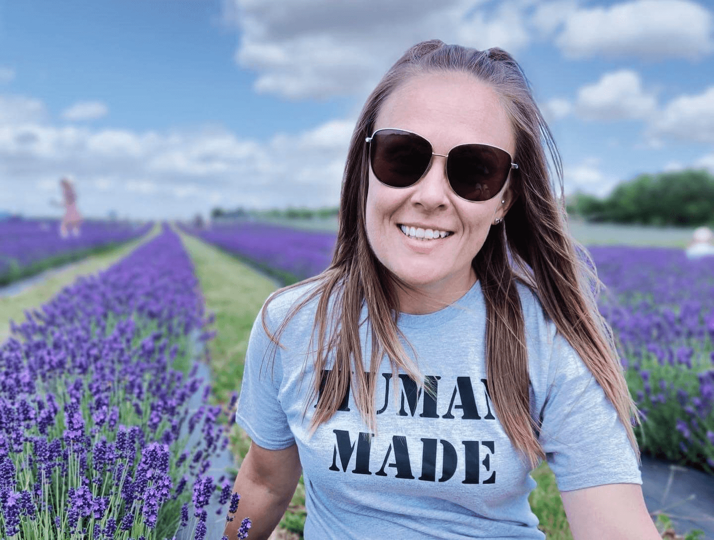 Human_made_grey_t-shirt_photo_taken_at_cambridgeshire_lavender_fields_Bluntisham