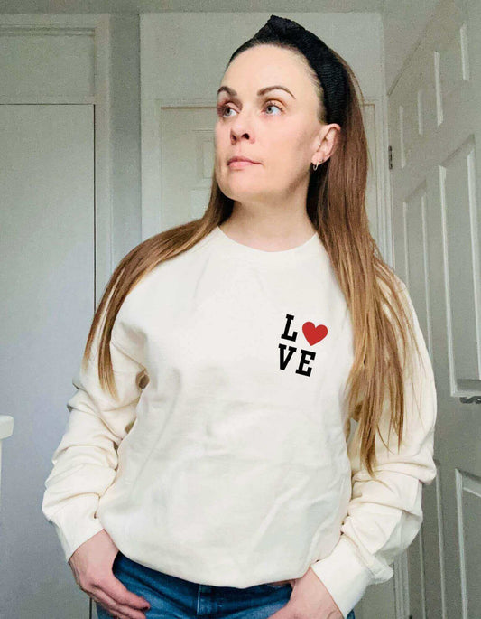 Crew neck sweater with Love design 